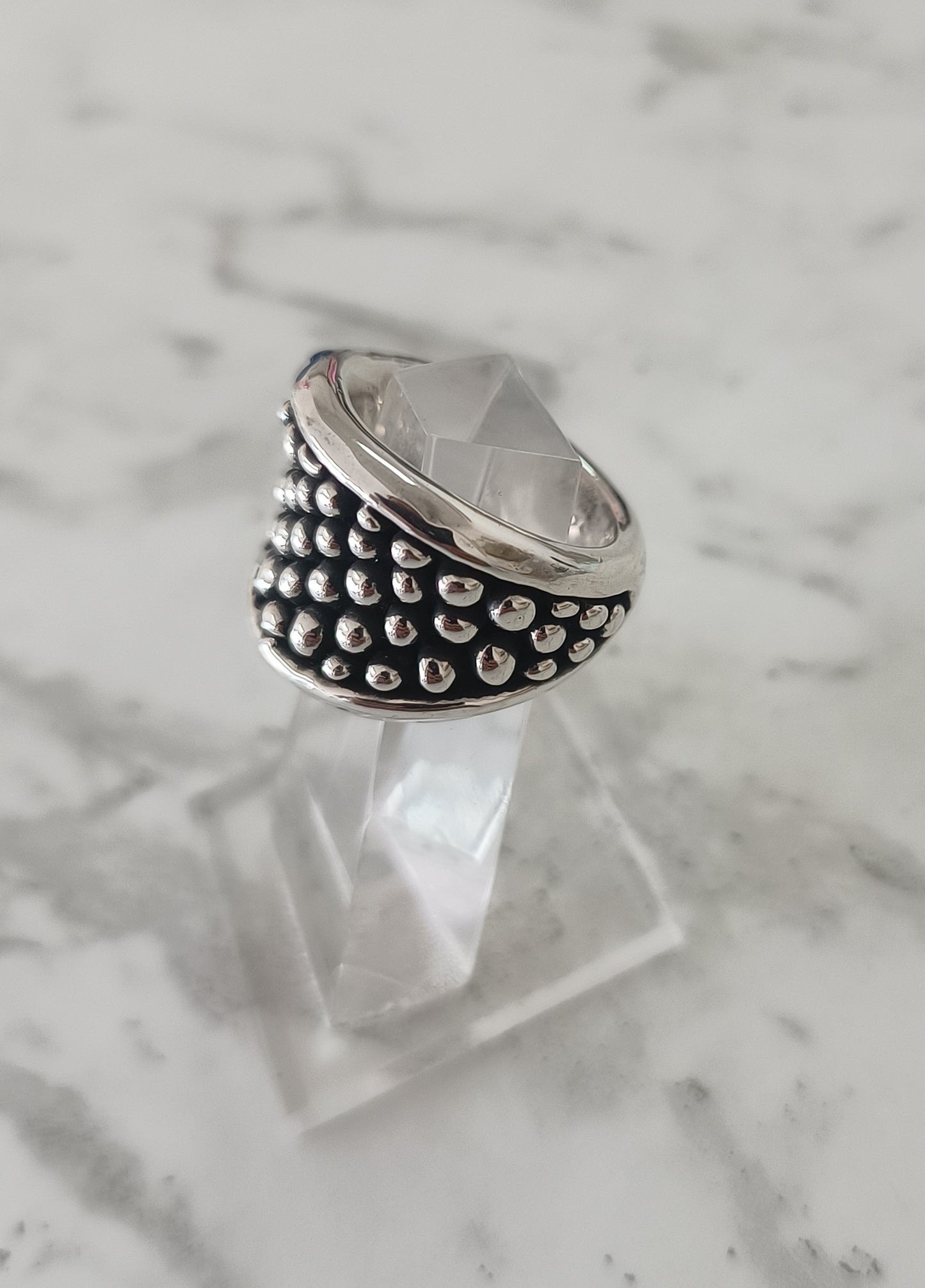 ANILLO DE PLATA ELECTOFORMADO BOLITAS